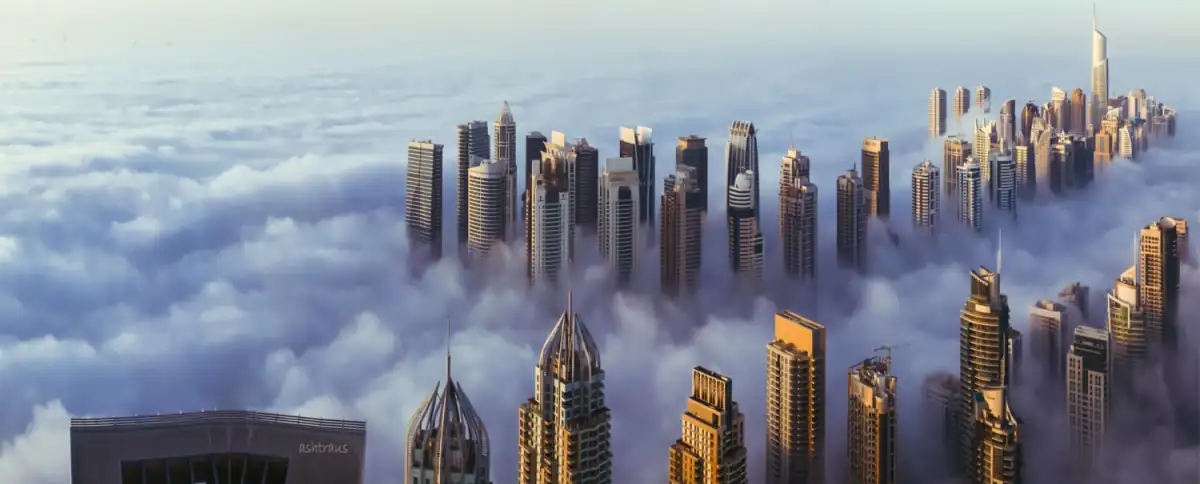 Jumeirah Lakes Towers - это район, где деловая привлекательность сочетается с роскошью